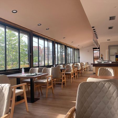 Ladi Rooms Tiranë Eksteriør bilde