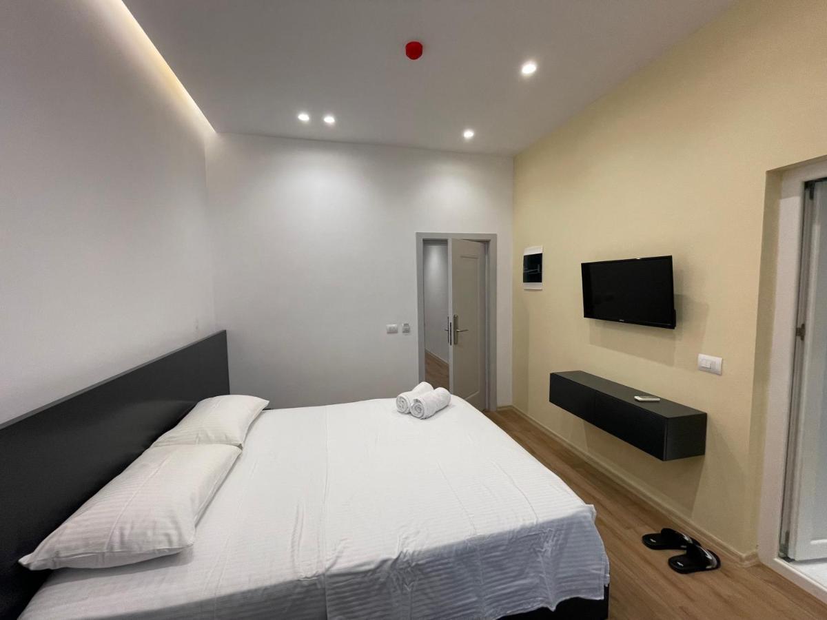 Ladi Rooms Tiranë Eksteriør bilde