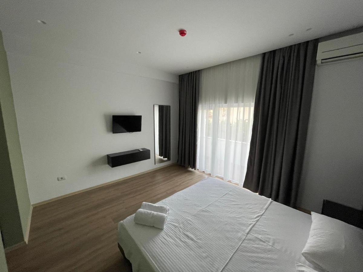 Ladi Rooms Tiranë Eksteriør bilde
