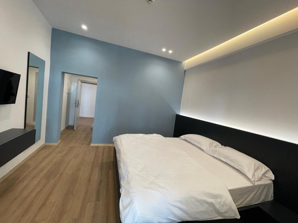 Ladi Rooms Tiranë Eksteriør bilde